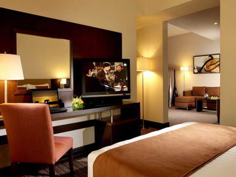 Safir Hotel 4*